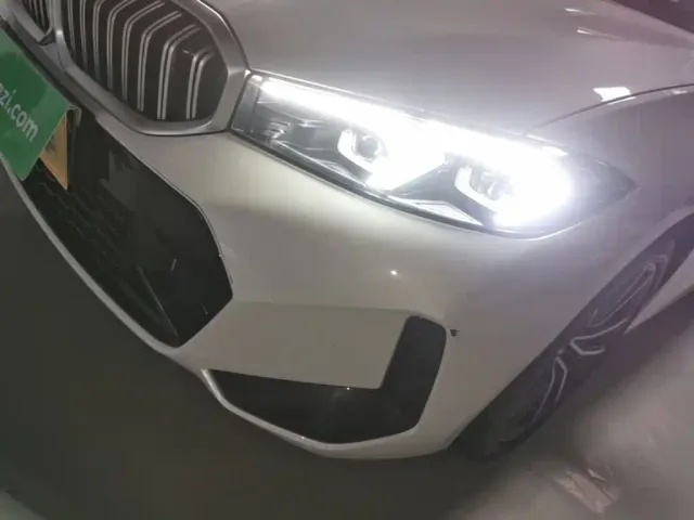 BMW 3 Series — Фото автомобиля 23