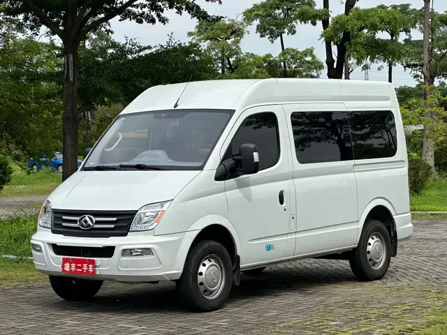 Фотография автомобиля — Maxus Xintu V80