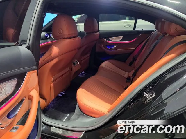 Mercedes-Benz CLS-Class — Фото автомобиля 10