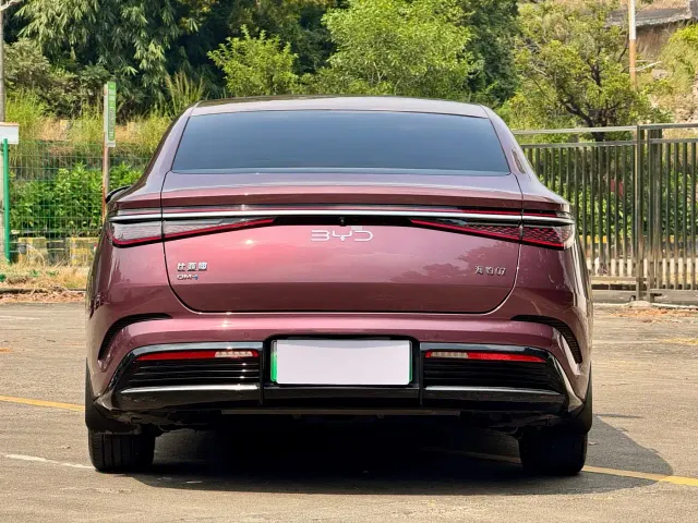 BYD Seal 07 DM-i — Фото автомобиля 21