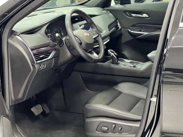 Cadillac XT4 — Фото автомобиля 6