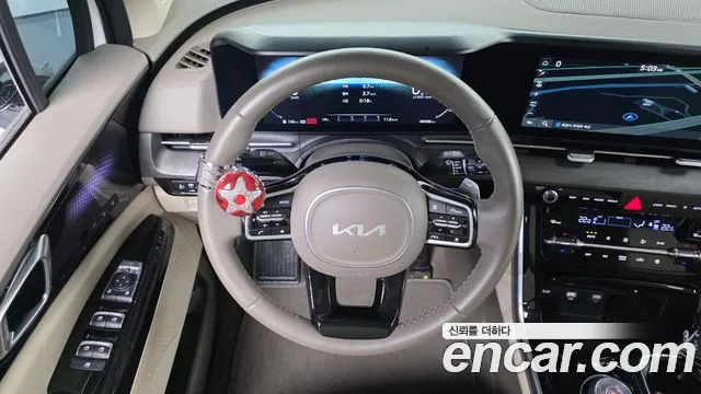 Kia Canival Carnival 4 поколение Дизель 9 мест Signature — Фото автомобиля 12
