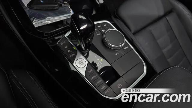 BMW X4 xDrive20i M Sport — Фото автомобиля 9