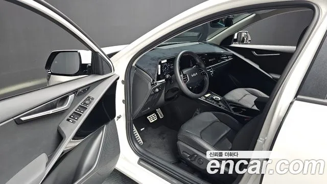 Kia Niro All Niro EV Earth — Фото автомобиля 10
