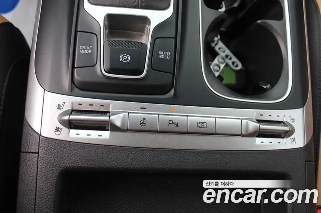 Kia Canival Carnival 4 поколение Бензин 11 мест Prestige — Фото автомобиля 19