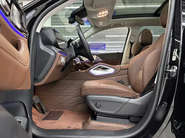 Mercedes-Benz GLE-Class — Фото автомобиля 2
