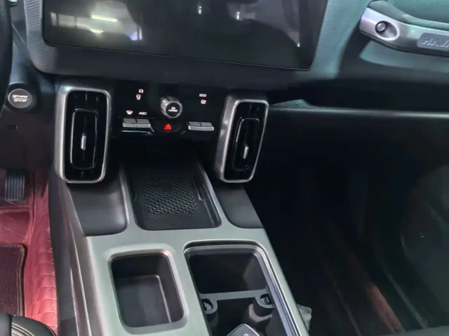 Haval Big Dog — Фото автомобиля 8