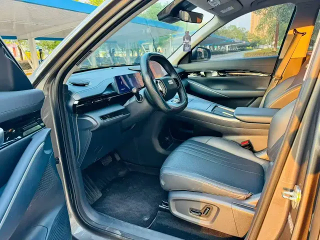 Geely Galaxy E5 — Фото автомобиля 4