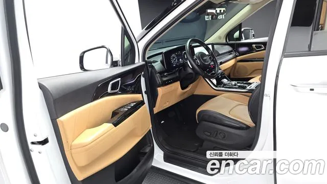 Kia Carnival 4th Gen — Фото автомобиля 10