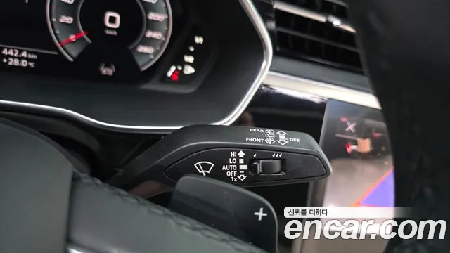 Audi Q3 35 TDI Premium — Фото автомобиля 26