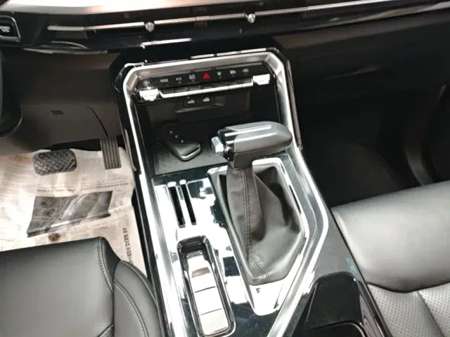 Wuling Asta — Фото автомобиля 13