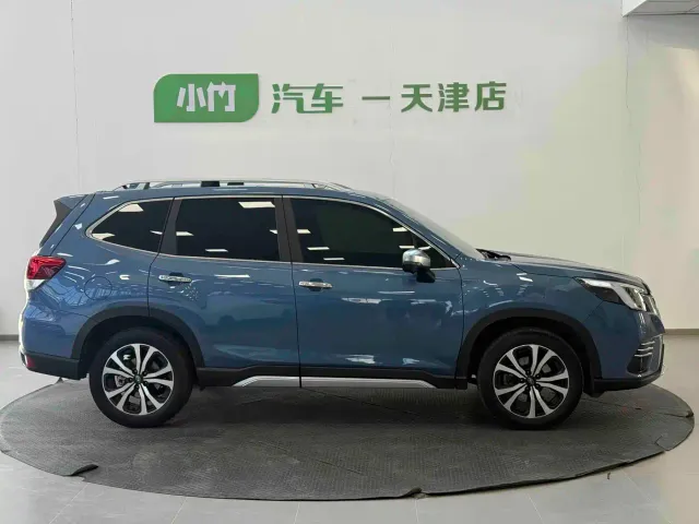 Subaru Forester — Фото автомобиля 5