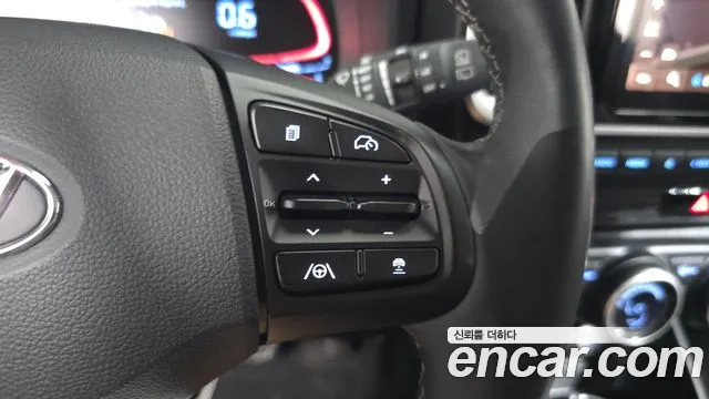 Hyundai Venue — Фото автомобиля 15