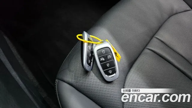 Hyundai Sonata — Фото автомобиля 23