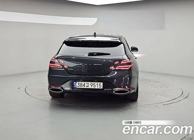 Genesis G70 — Фото автомобиля 4