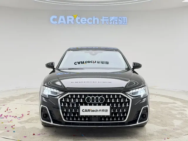 Audi A8 — Фото автомобиля 2