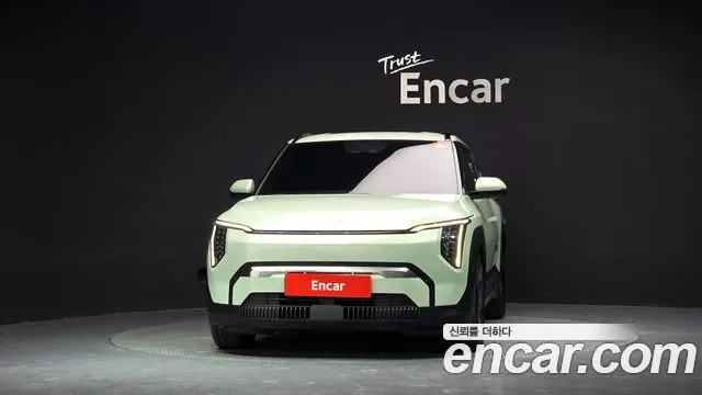 Kia EV3 — Фото автомобиля 3