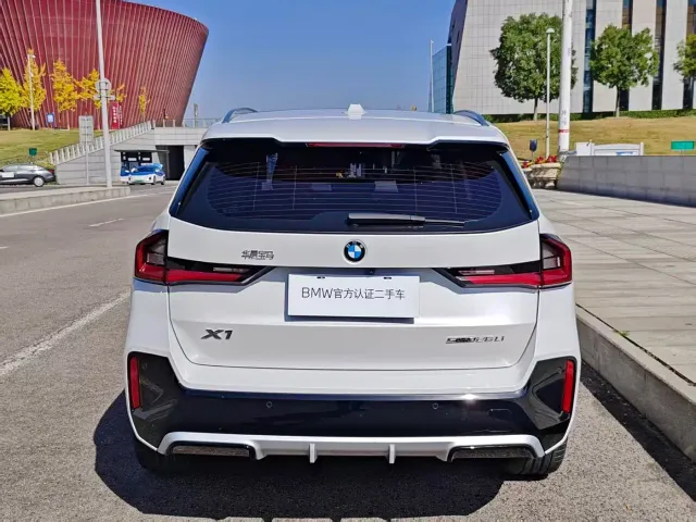 BMW X1 — Фото автомобиля 20