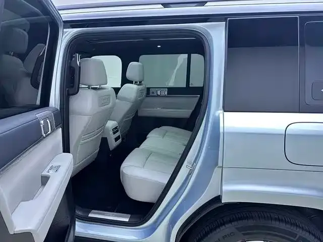 BYD FangChengBao Titanium 7 — Фото автомобиля 13
