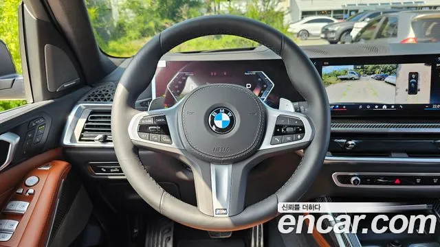 BMW X7 — Фото автомобиля 14