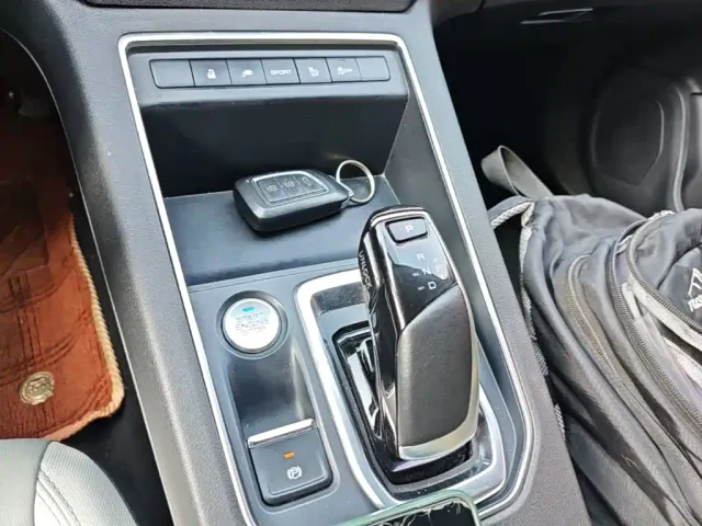 Dongfeng Fengshen E70 — Фото автомобиля 13