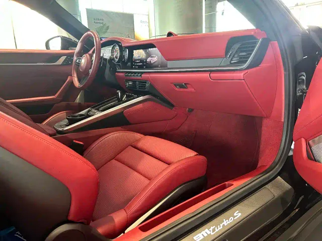 Porsche Porsche 911 2023 Turbo S 3.7T — Фото автомобиля 3