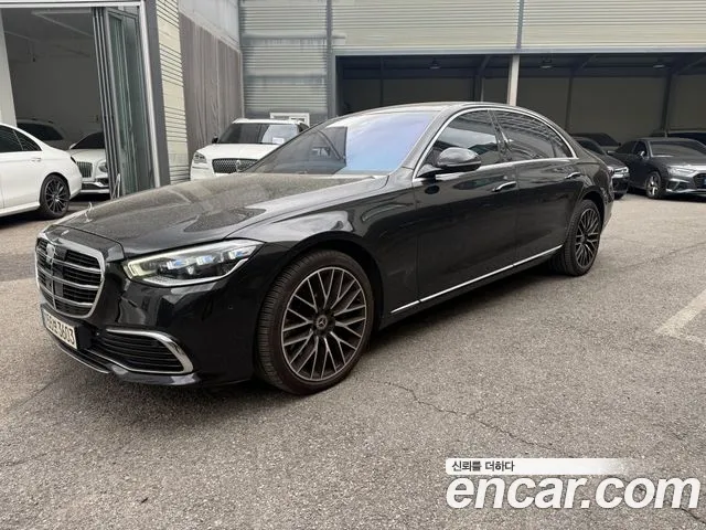 Фотография автомобиля — Mercedes-Benz S-Class W223