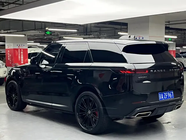 Land Rover Range Rover Sport — Фото автомобиля 5