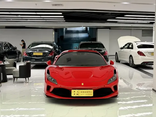 Ferrari F8 — Фото автомобиля 2