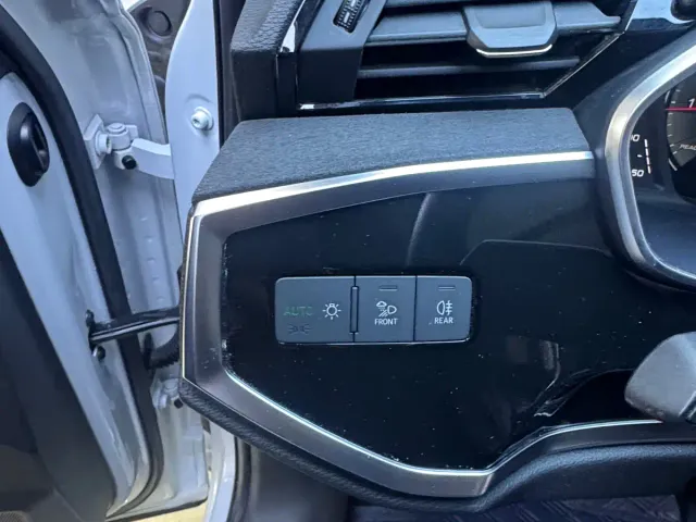 Audi Q3 — Фото автомобиля 16