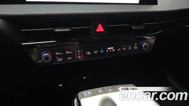 Kia EV6 — Фото автомобиля 30