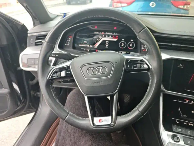 Audi A6L — Фото автомобиля 15