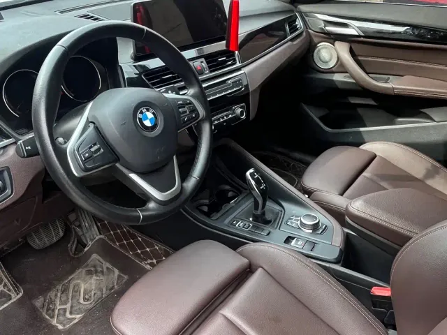 BMW X1 — Фото автомобиля 3