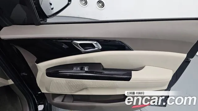 Kia Carnival 4th Gen — Фото автомобиля 14