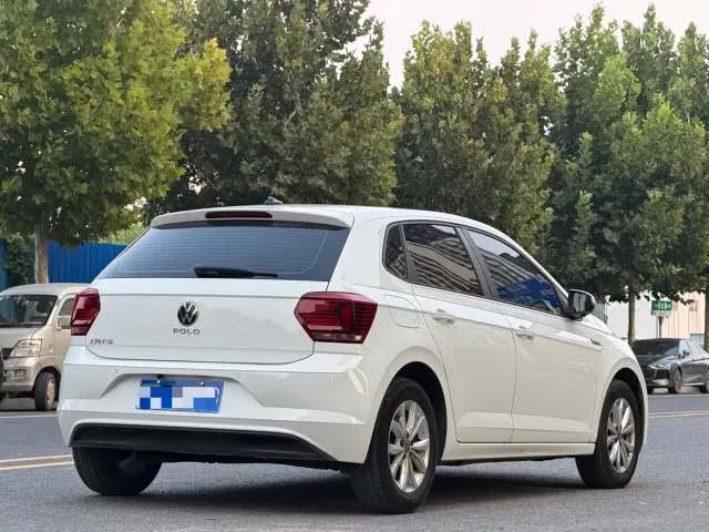 Volkswagen Polo 2023 Plus 1.5L Automatic Colorful Tech Edition — Фото автомобиля 4