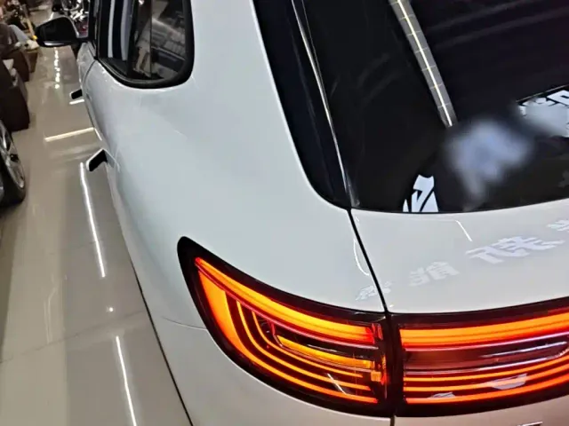 Geely Galaxy E5 — Фото автомобиля 4