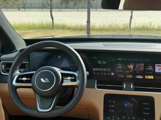 Li Auto ONE — Фото автомобиля 7