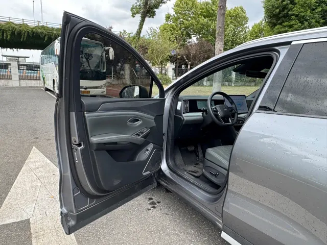 BYD Song L DM-i — Фото автомобиля 3