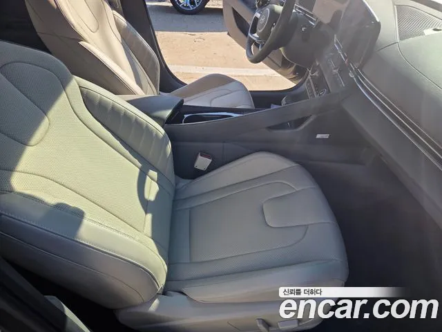 Hyundai Avante CN7 — Фото автомобиля 15