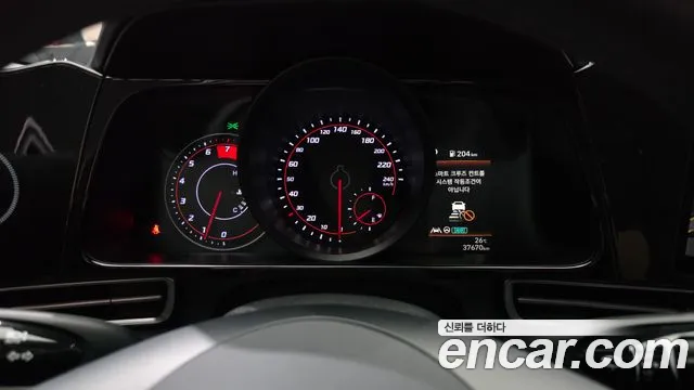 Hyundai AVANTE Avante (CN7) — Фото автомобиля 8