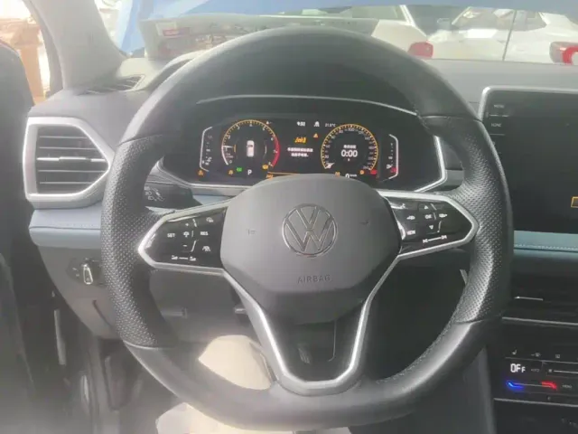 Volkswagen Tharu — Фото автомобиля 10