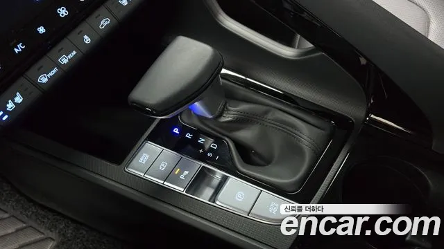 Hyundai Avante CN7 — Фото автомобиля 12