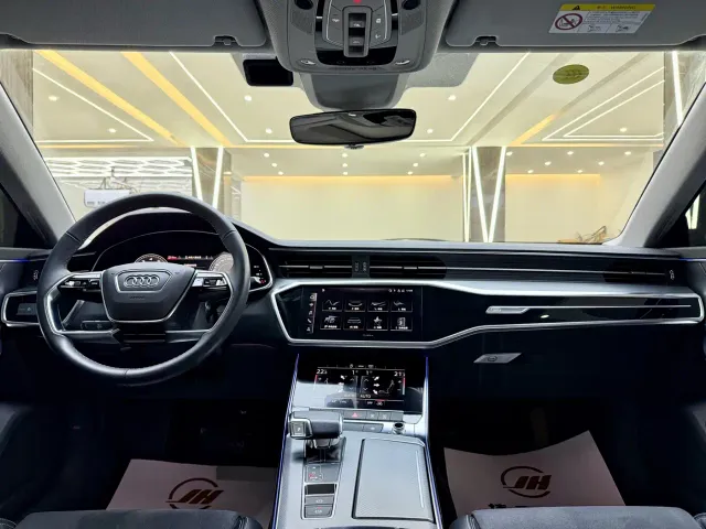Audi A7L — Фото автомобиля 8
