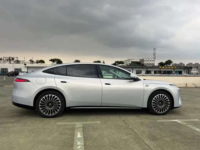 BYD Seal 08 — Фото автомобиля 7