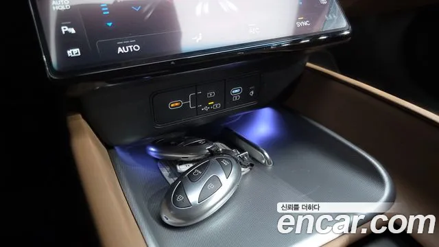 Hyundai Grandeur GN7 — Фото автомобиля 30
