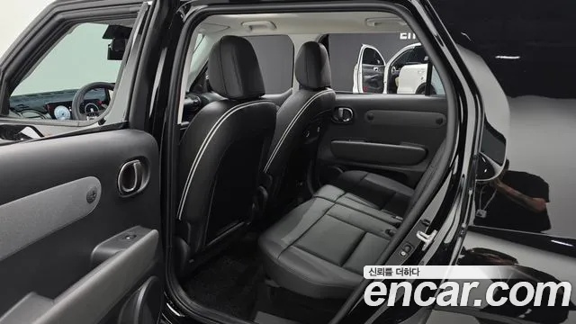 Hyundai Casper Electric — Фото автомобиля 16