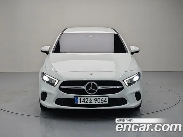 Mercedes-Benz A-Class — Фото автомобиля 3
