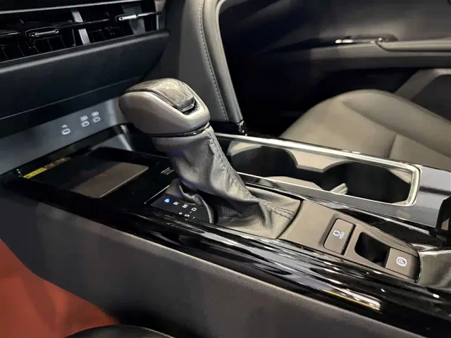 Toyota Camry — Фото автомобиля 17