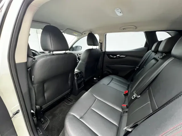Nissan Qashqai — Фото автомобиля 14