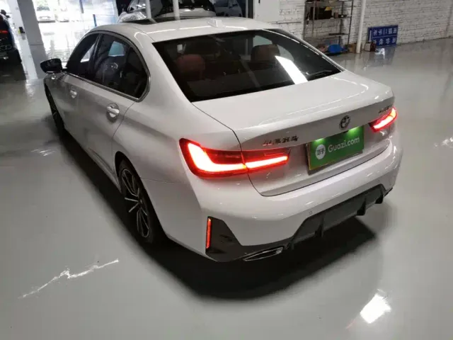 BMW 3 Series — Фото автомобиля 4